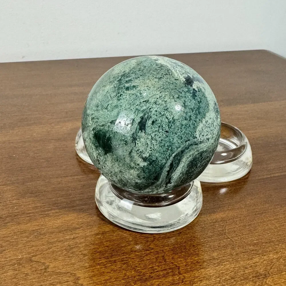 Unbranded vintage clear